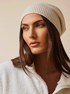 Wool Cashmere Beanie -Greyson Sales Store LFA22A21 541 0101 DETAIL