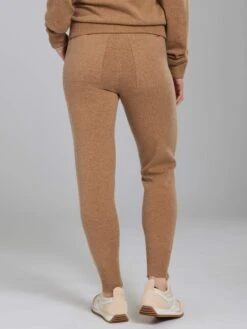 Koko Jogger -Greyson Sales Store LFA23B46 568 BACK 9455