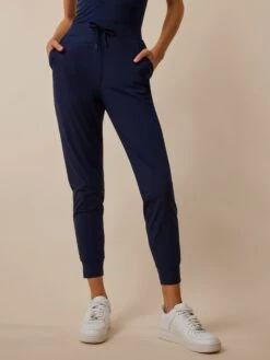 Phoenix Jogger -Greyson Sales Store LSP22B52 418 9334 FRONT 25615e64 387a 48d2 aaee bc062b5b7d82