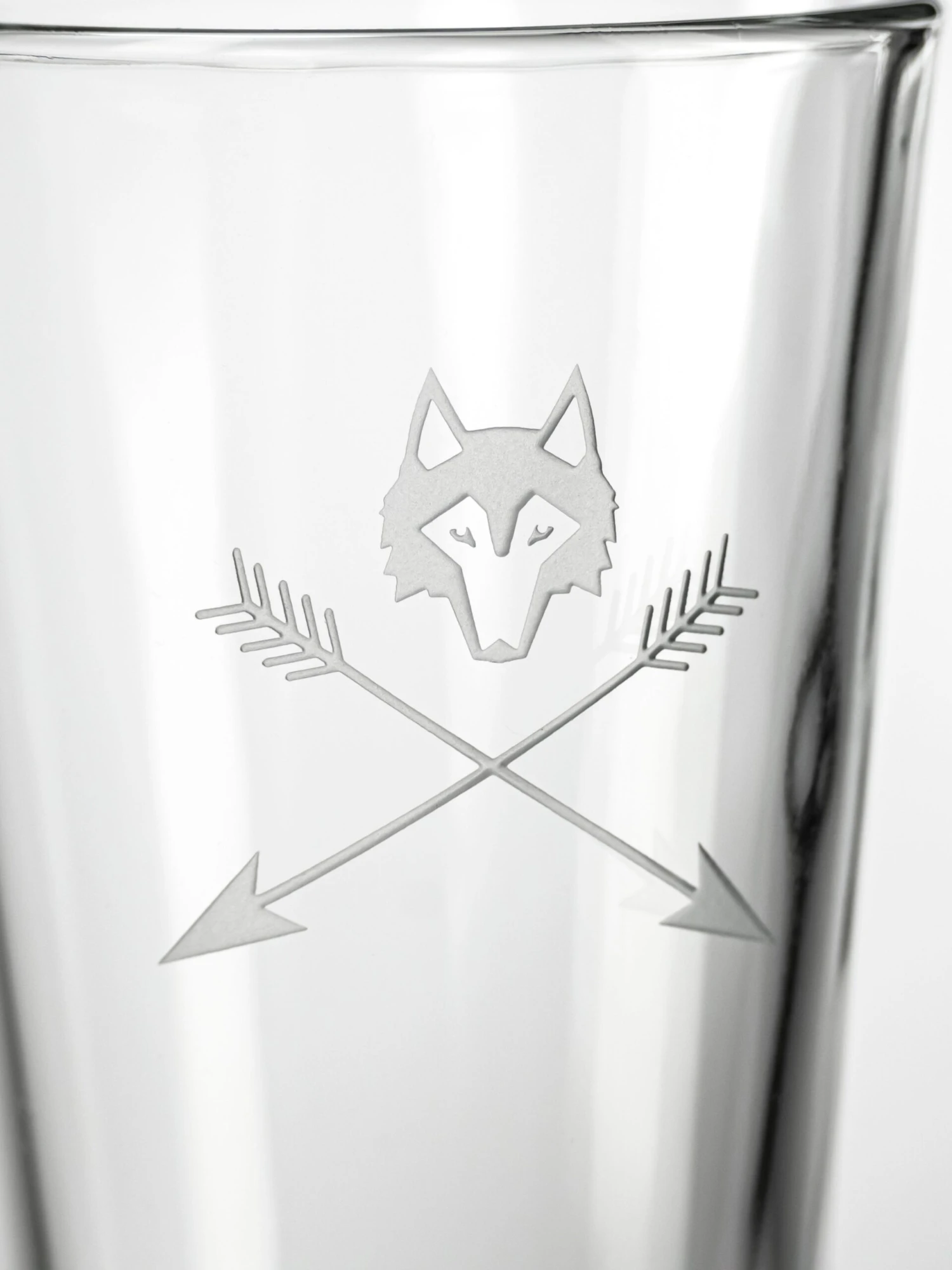 Wolf And Arrows Pint Glass Set 4 Wolf And Arrows Pint Glass Set - Image 2